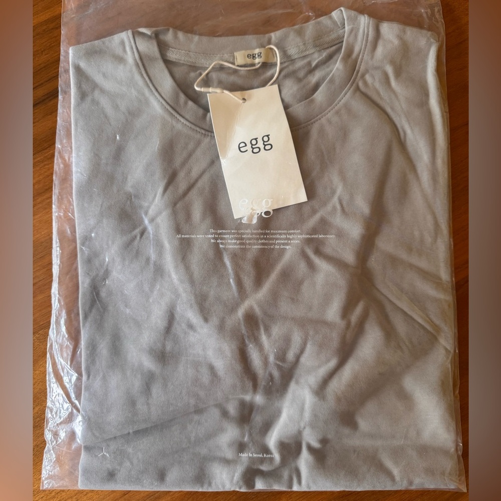 Egg, new popular brand from Korea, Light Gray T-Shirt
